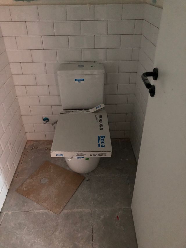 INSTALATIONES LUZ AGUA