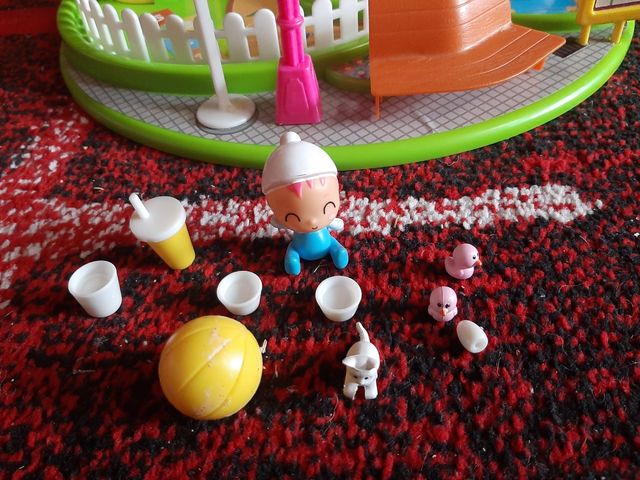 Placita parque infantil Barriguitas