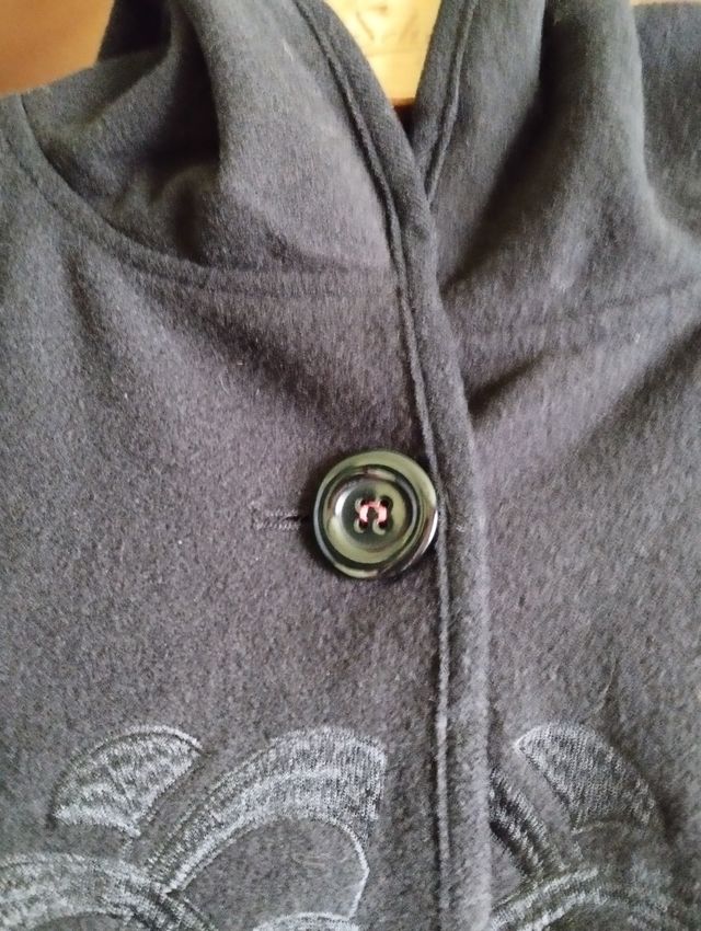 Poncho con capucha Desigual