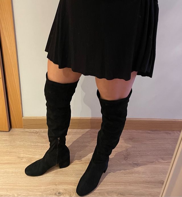 Botas altas terciopelo negras