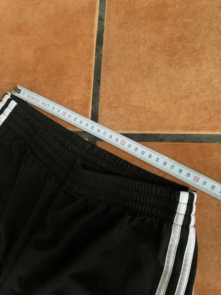 ADIDAS pantalón L niño 13-14