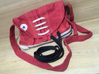 Converse bolso bandolero 