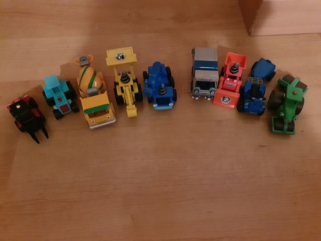 Lote vehículos unos bob el manitas