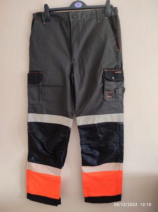 Pantalón laboral DeltaPlus 
