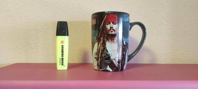 Taza Piratas del Caribe Original Licencia