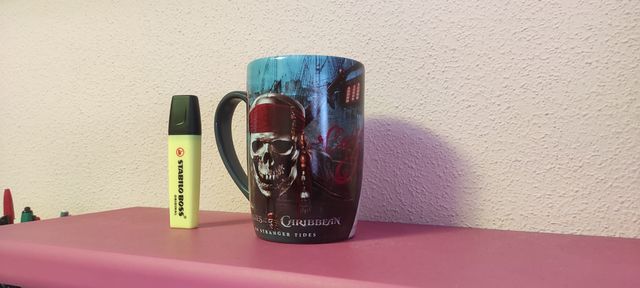 Taza Piratas del Caribe Original Licencia