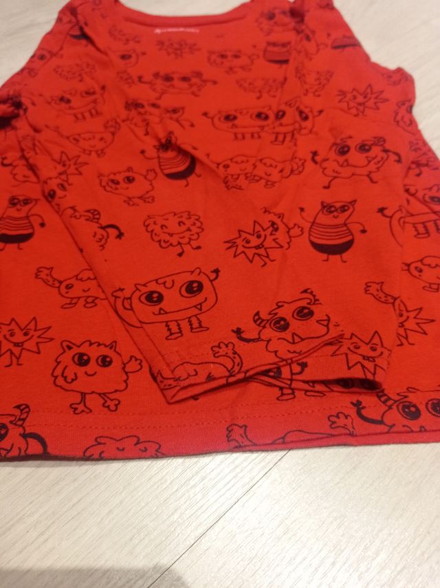 Camiseta Monstruos T.116(5-6años)