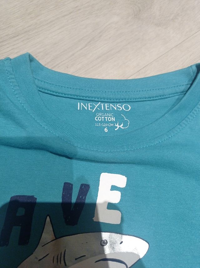 Camiseta tiburones T.113-119cm