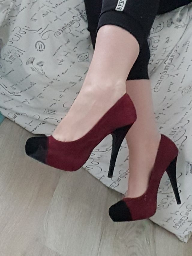 Zapato tacón, 40/41, rojo, negro, tercipelo.