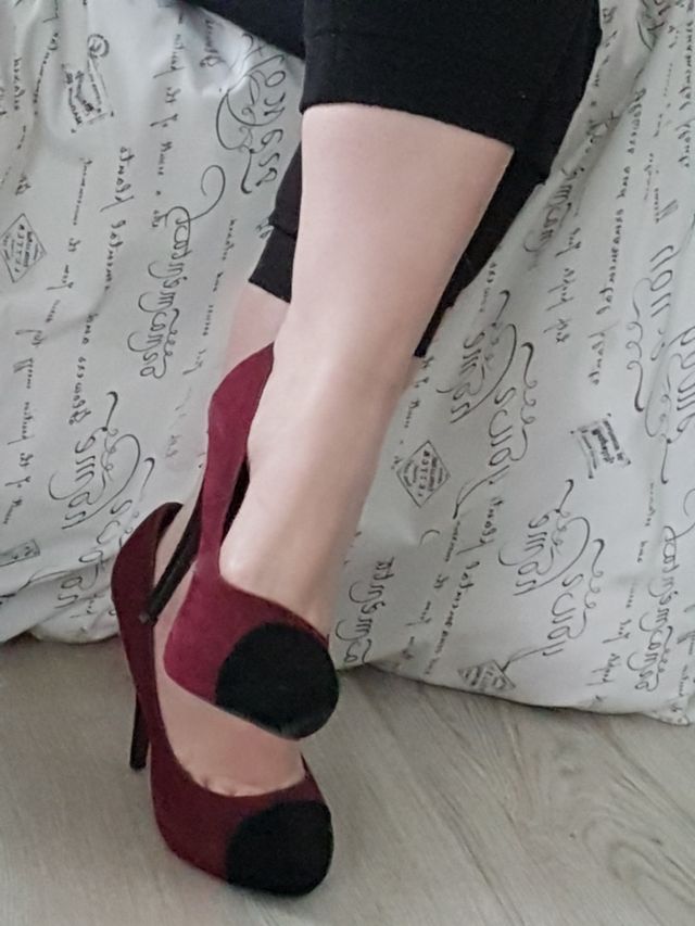 Zapato tacón, 40/41, rojo, negro, tercipelo.