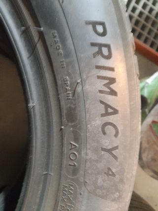 225/55 r18 102Y