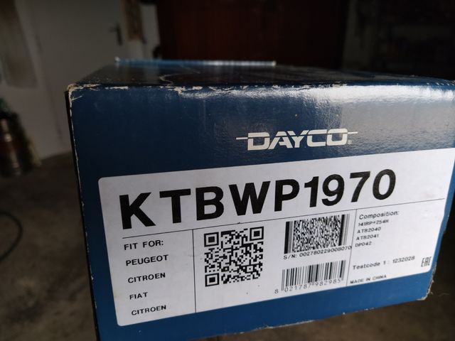 Kit de distribución DAYCO KTBWP1970.