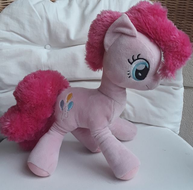 Peluche Little Pony y camello de Dubai