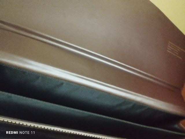 maletín fuerte de ejecutivo