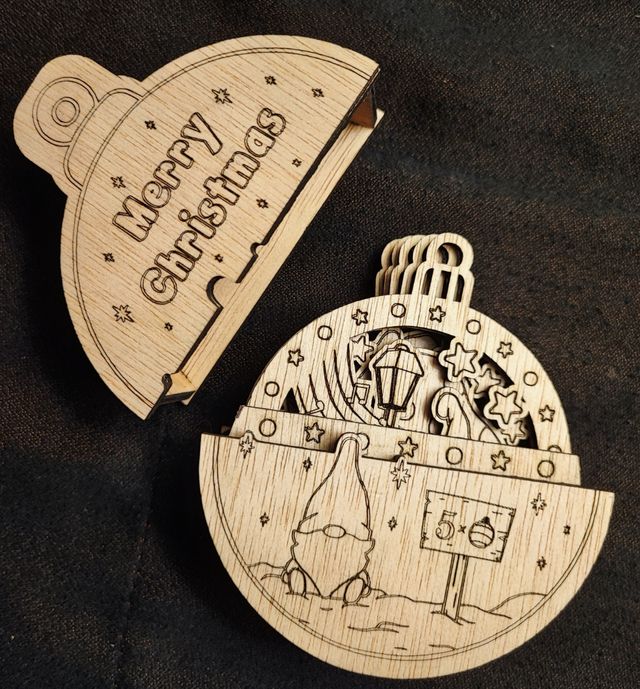 Bolas Navidad Madera Gnomos