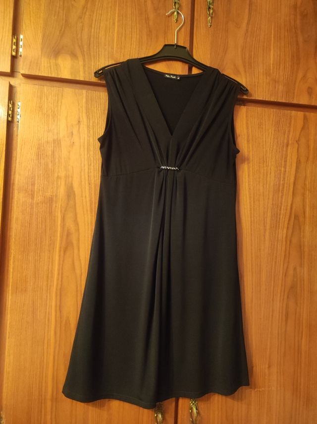 Vestido negro fiesta. Pilar Prieto. Talla M
