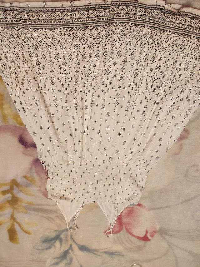 Vestido blanco. C&A. Talla 44