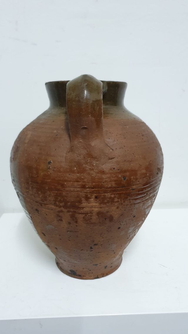 Puchero semividriado castellano.