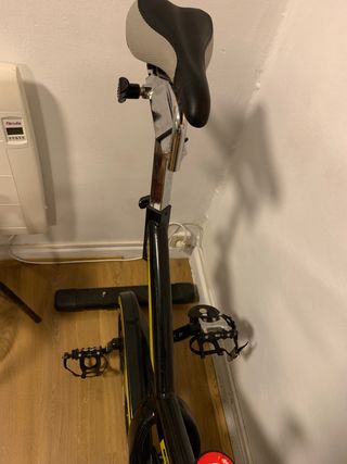 Bicicleta spinning BH BI9180