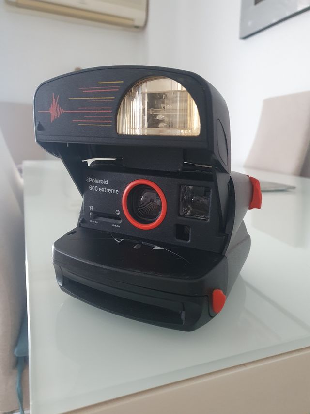 Polaroid 600 Extreme