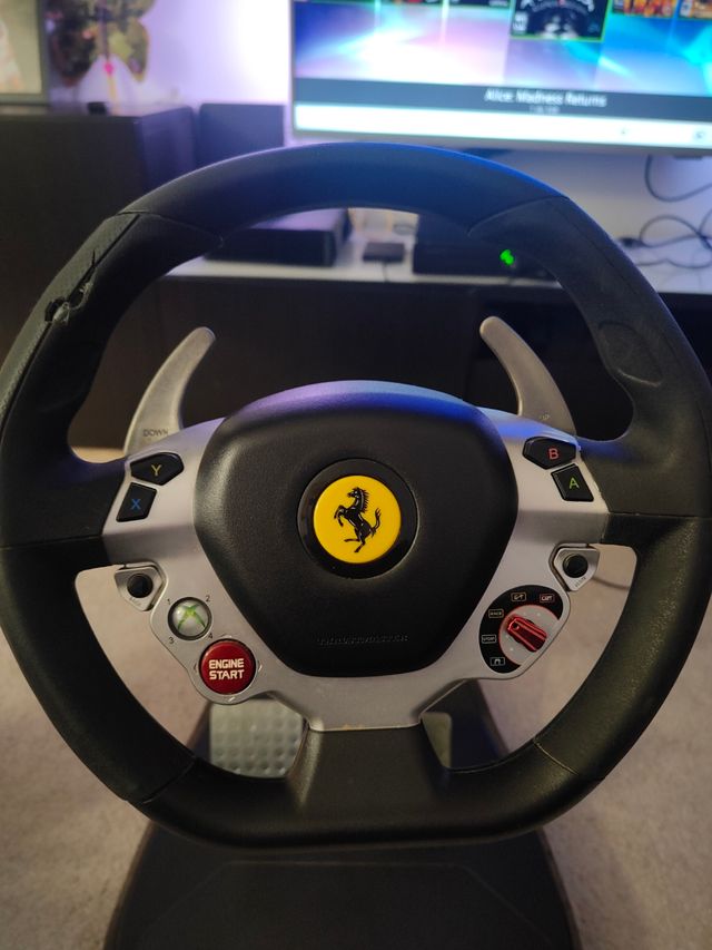 Volante thrustmaster Ferrari exclusivo xbox 360