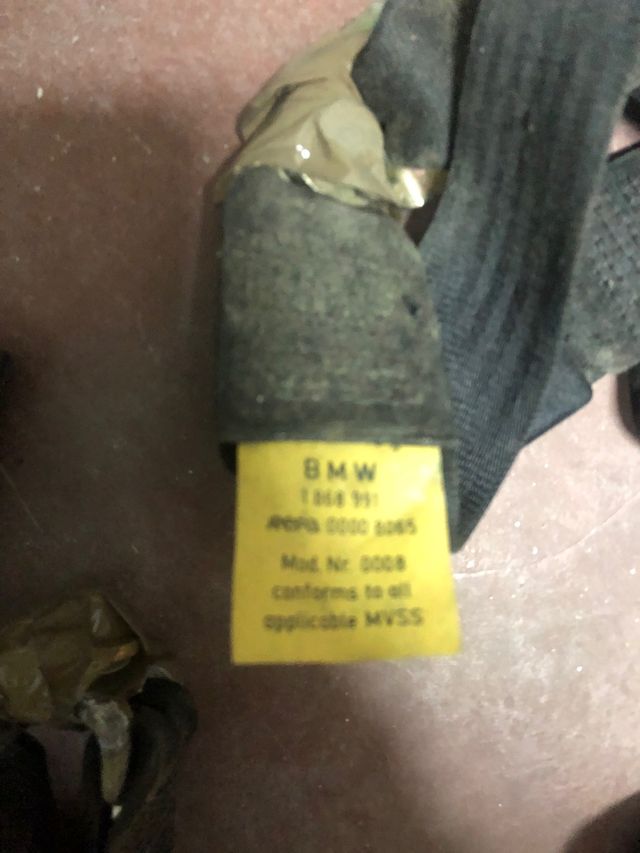 Juego cinturones delanteros y traseros de bmw e21