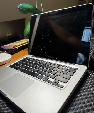 Macbook pro apple