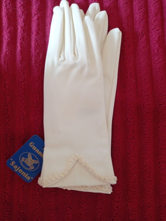 Guantes de novia