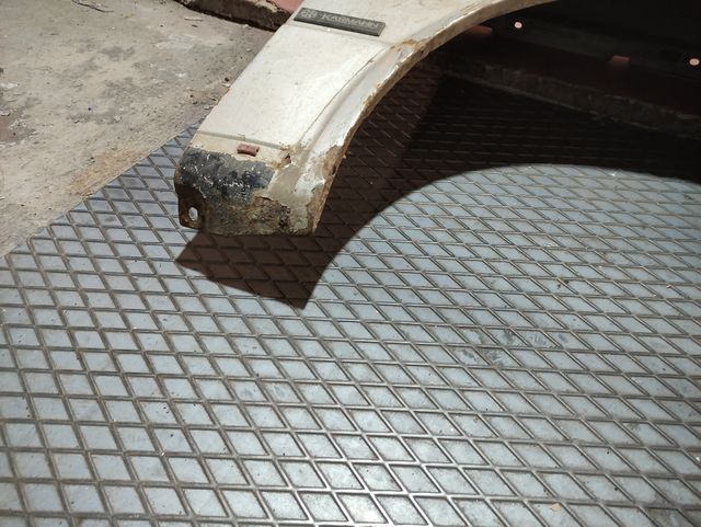 Aletas delanteras VW Golf mk1