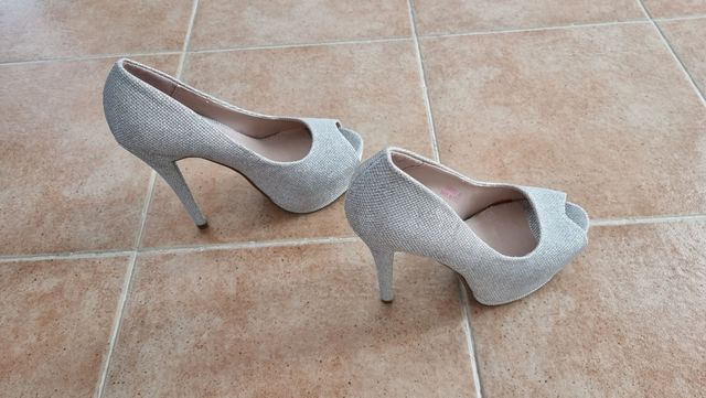 Zapato tacón plata