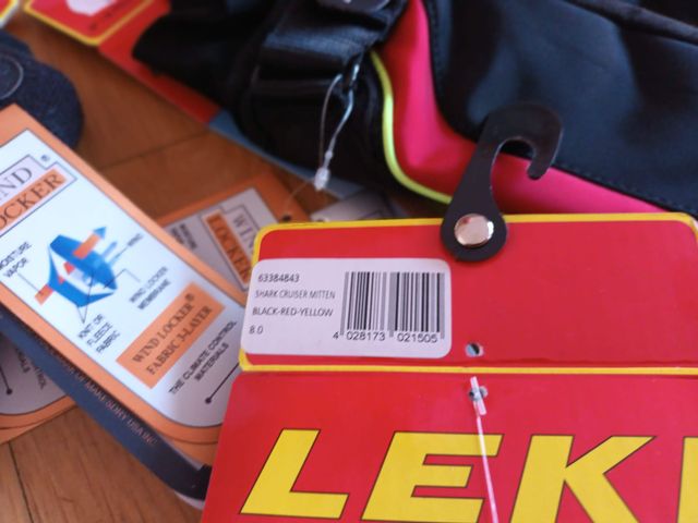 Shark Cruiser Mitten Tallas 6 y 7