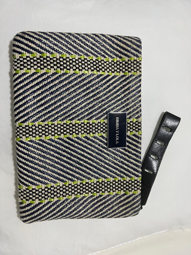 Bolso de mano bimba y Lola