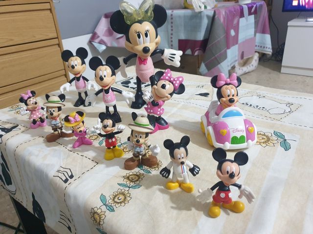 Mike mous hay 11 en total