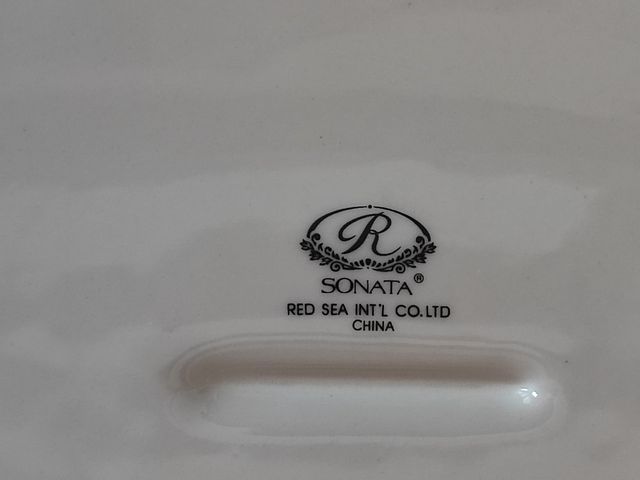 Fuente Porcelana Vintage Red Sea Sonata