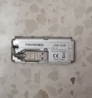 Concentrador de cuatro puertos USB