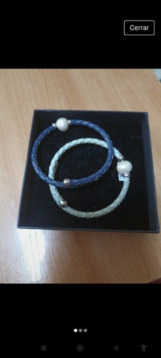 Pulseras en cuero y perla cultivada