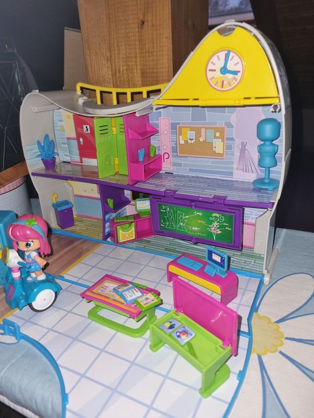 Instituto-maletín Pinypon