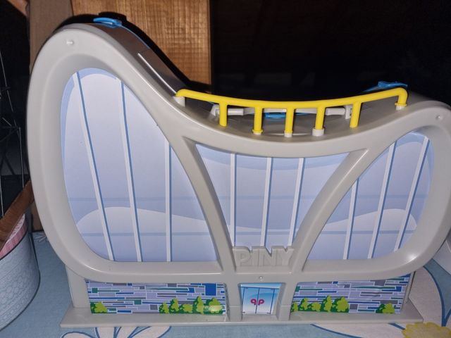 Instituto-maletín Pinypon