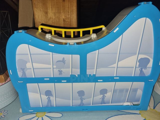 Instituto-maletín Pinypon