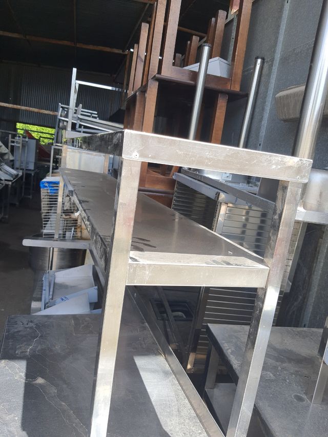 MUEBLE LEJERO ESTANTERIA ACERO