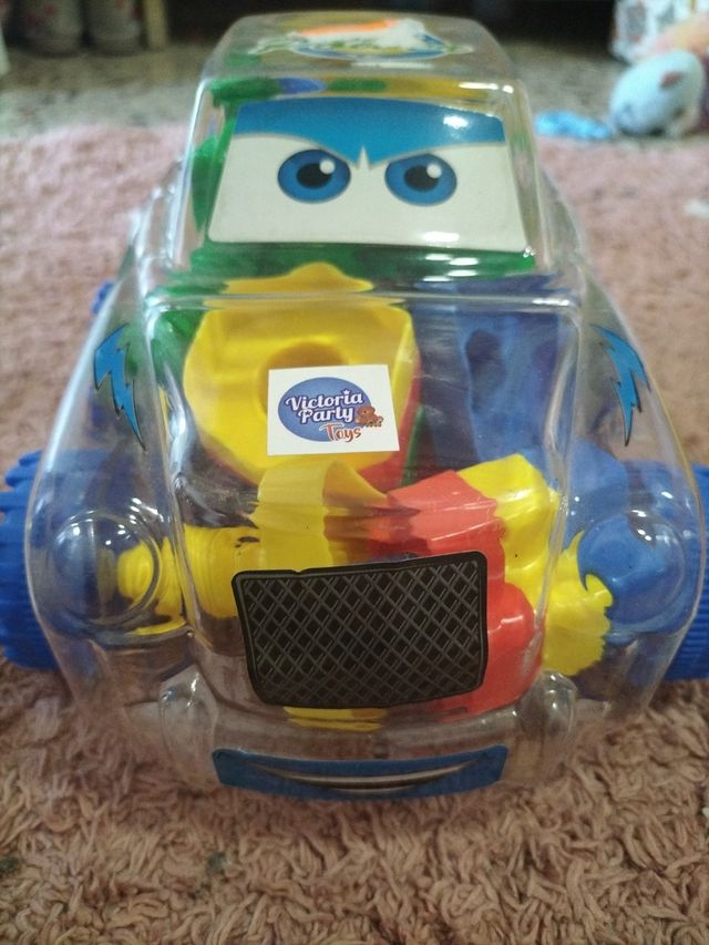 Coche de bloques encajables