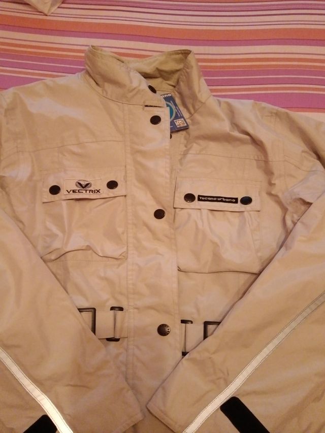 Cazadora de moto Tucano urbano