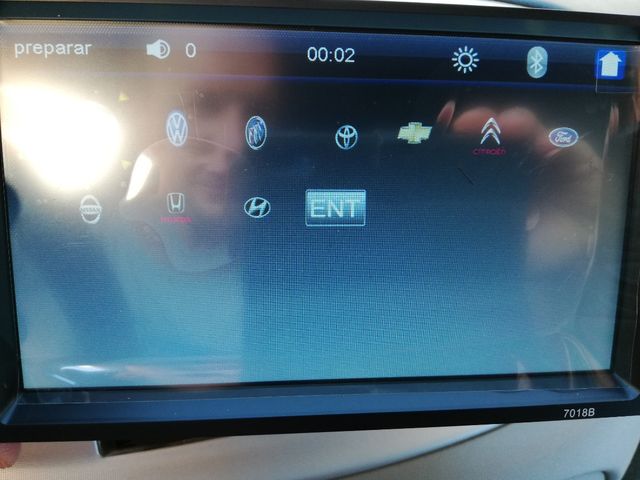 radio pantalla universal