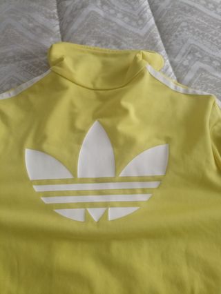 Chaqueta adidas