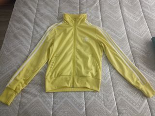 Chaqueta adidas