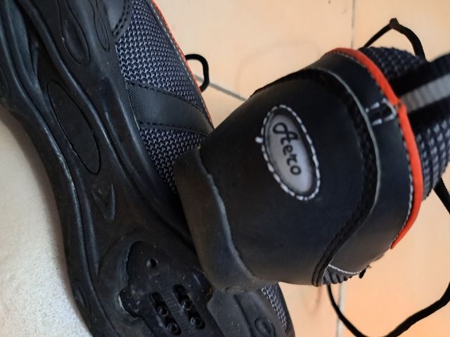 Zapatillas bicicleta calas