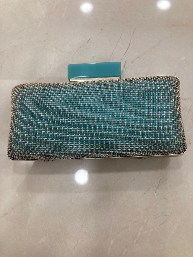 Bolso de mano celeste