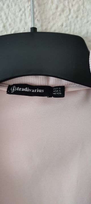 Beisbolera rosa estampada Stradivarius Talla S