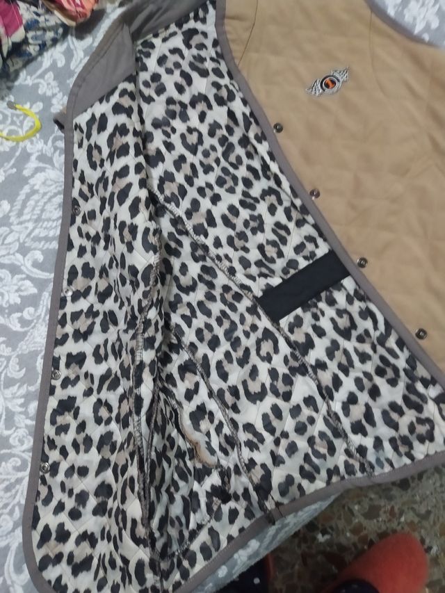 Chaleco mujer color camel