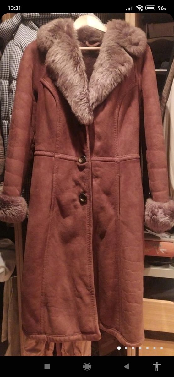 Piel vuelta cordero 100% español.